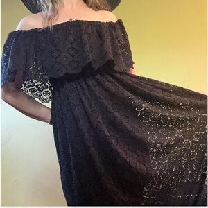 Foxblood limited mourning lace maxi dress